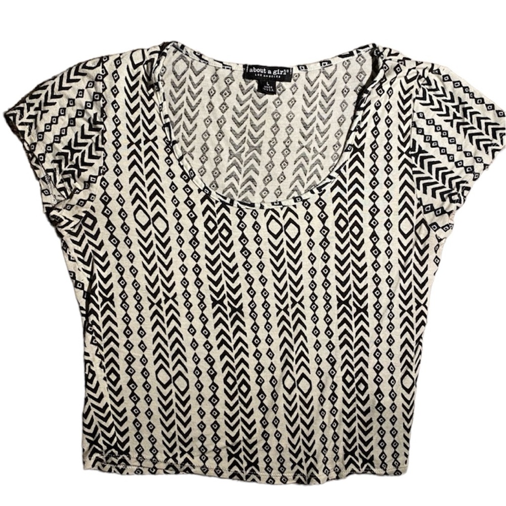 Women’s Tribal Crop Top-LARGE
